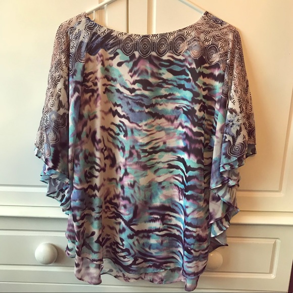 Jennifer Lopez Blouse - Picture 2 of 4